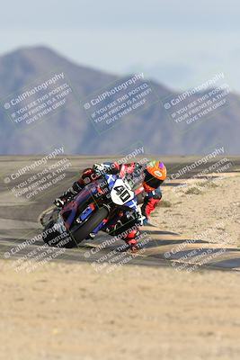 media/Nov-16-2025-Race Pace (Sun) [[8c5fa54630]]/Non Verified Riders (1st 20 Minutes)/6-Turn 12 (2pm)/